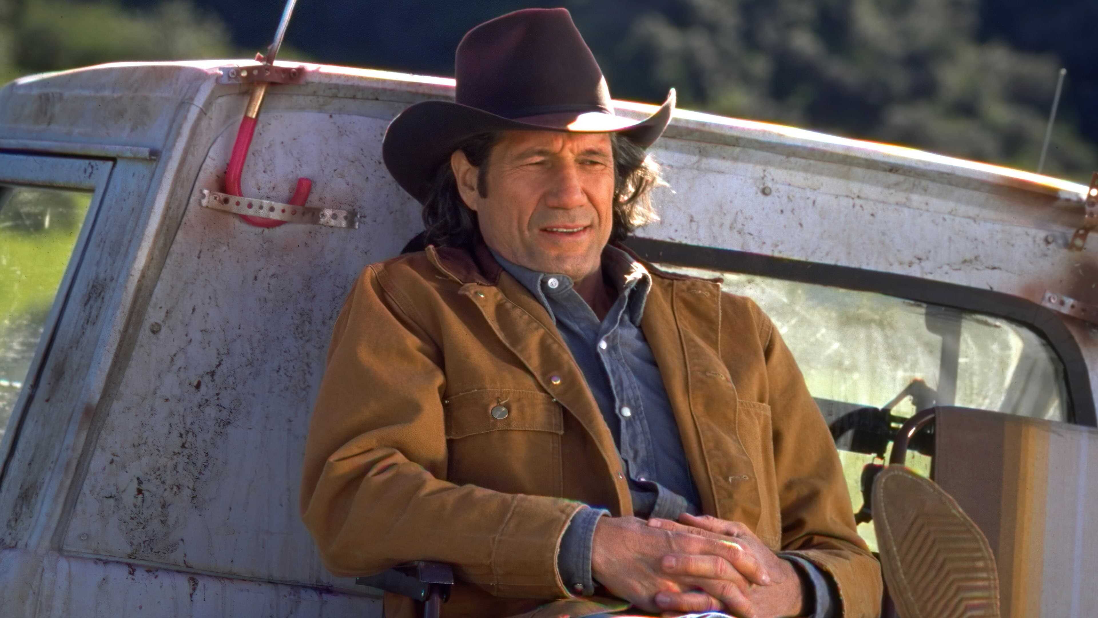 Tremors 2: Aftershocks 0