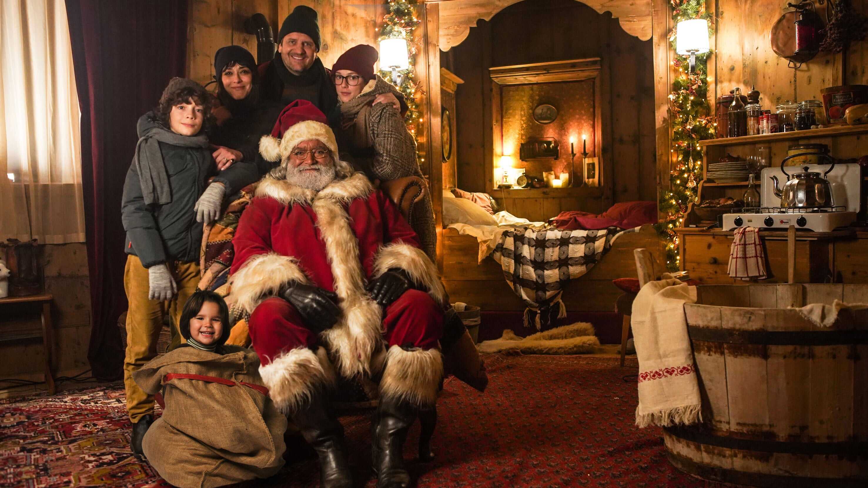 10 Days with Santa Claus 1