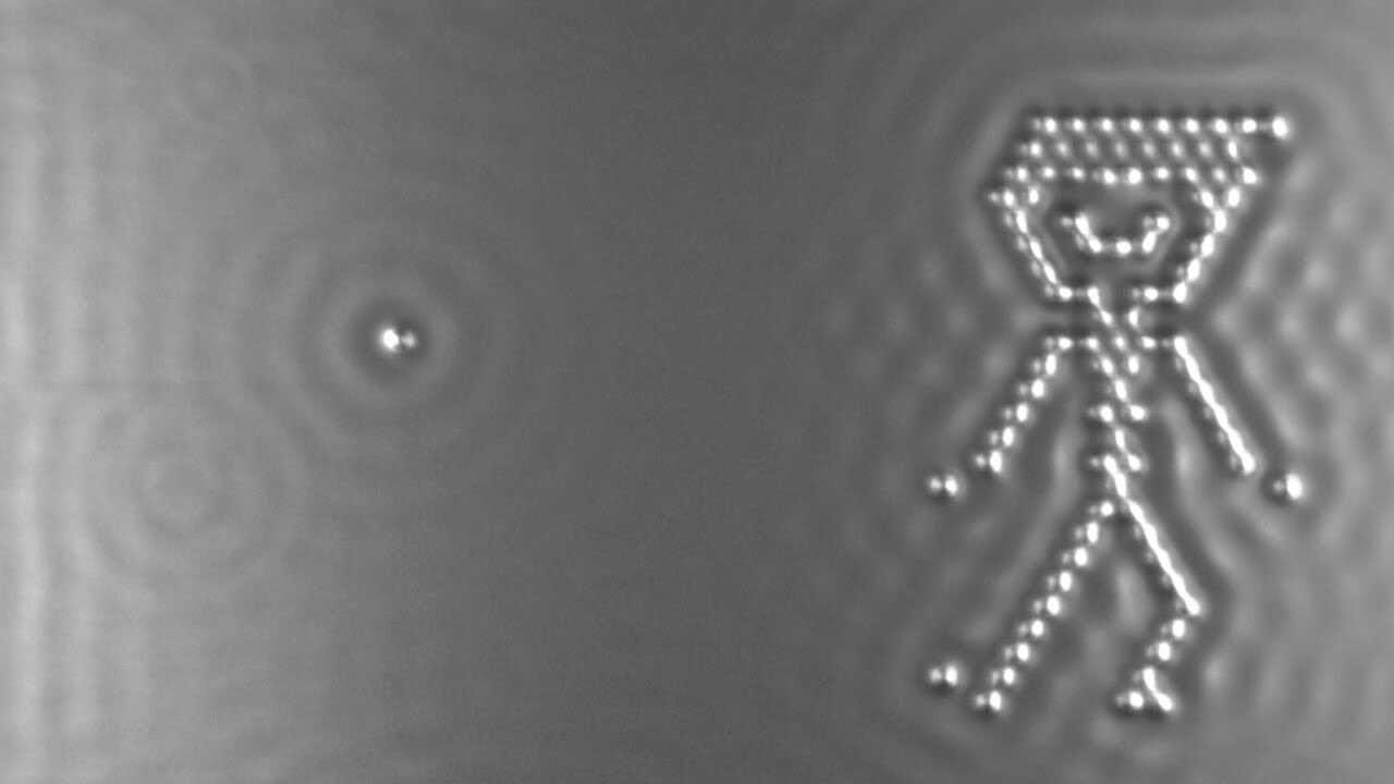 PT| A Boy and His Atom - 2013 0