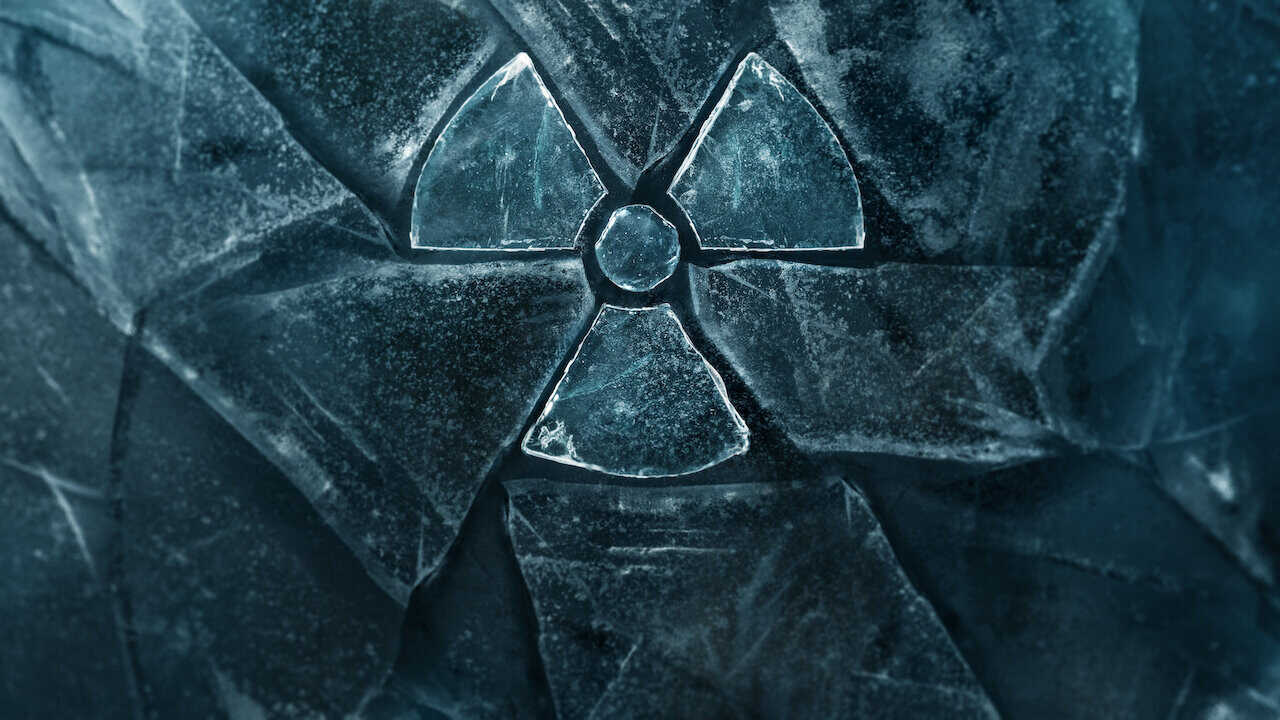 ES - Momentos decisivos: La bomba y la Guerra Fría (2024) 1