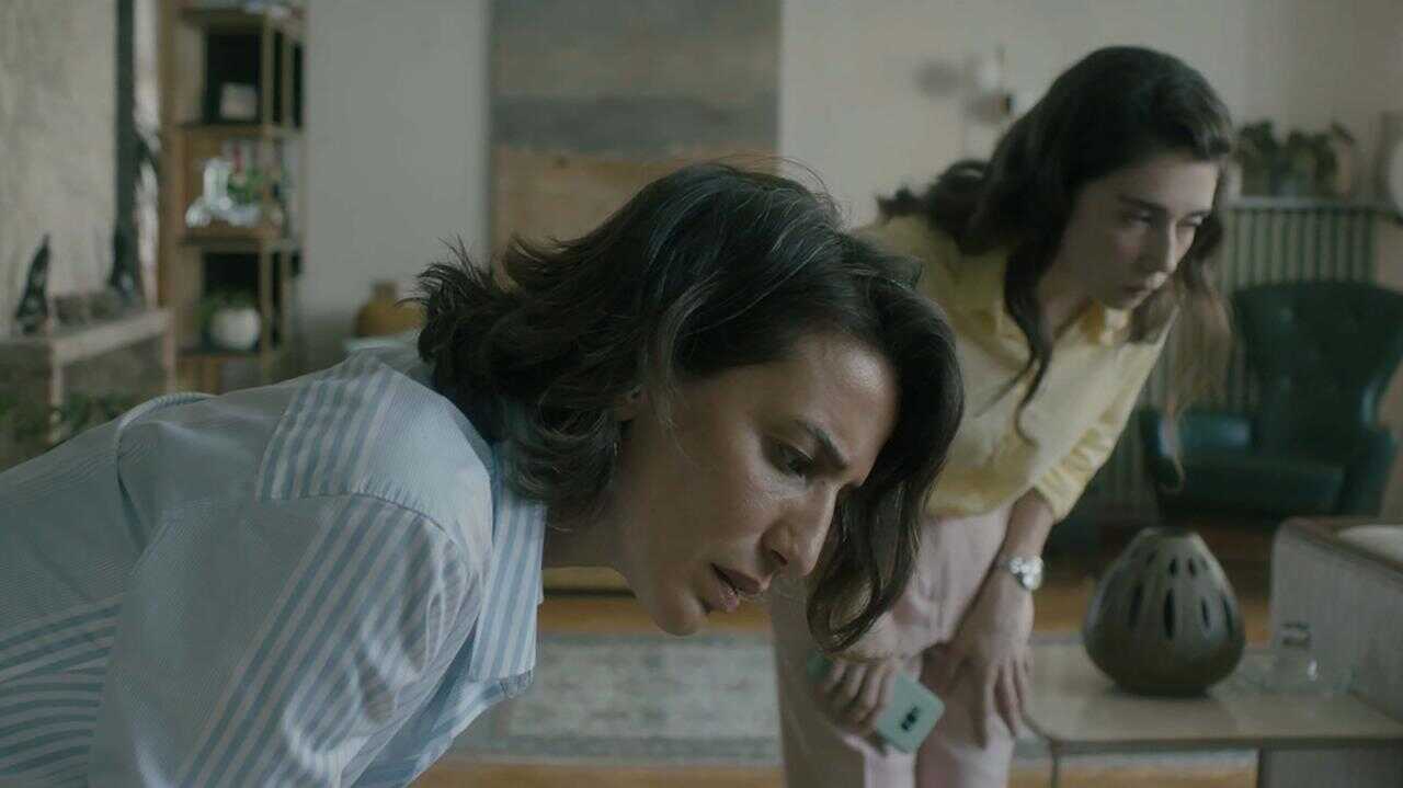 Zuhal (2022) 0