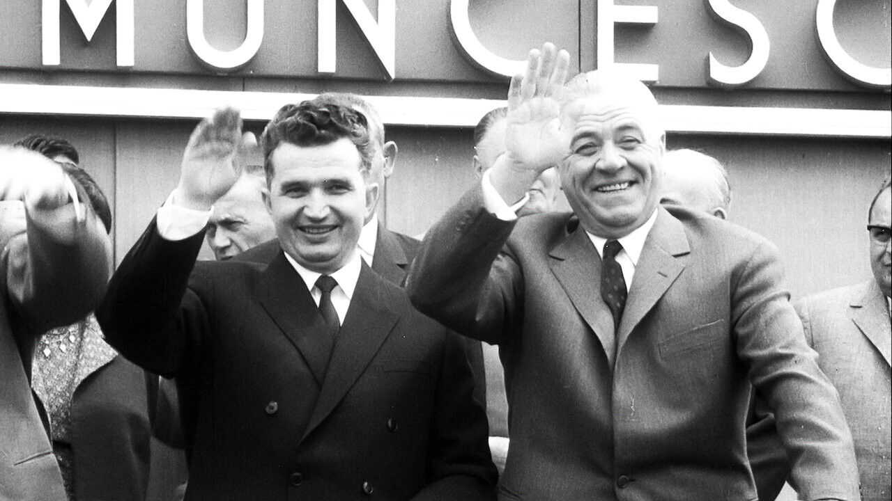RO| Autobiografia lui Nicolae Ceaușescu - 2010 0