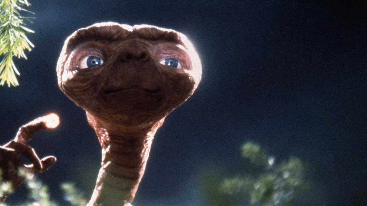 « E. T. », un blockbuster intime (2022) 0