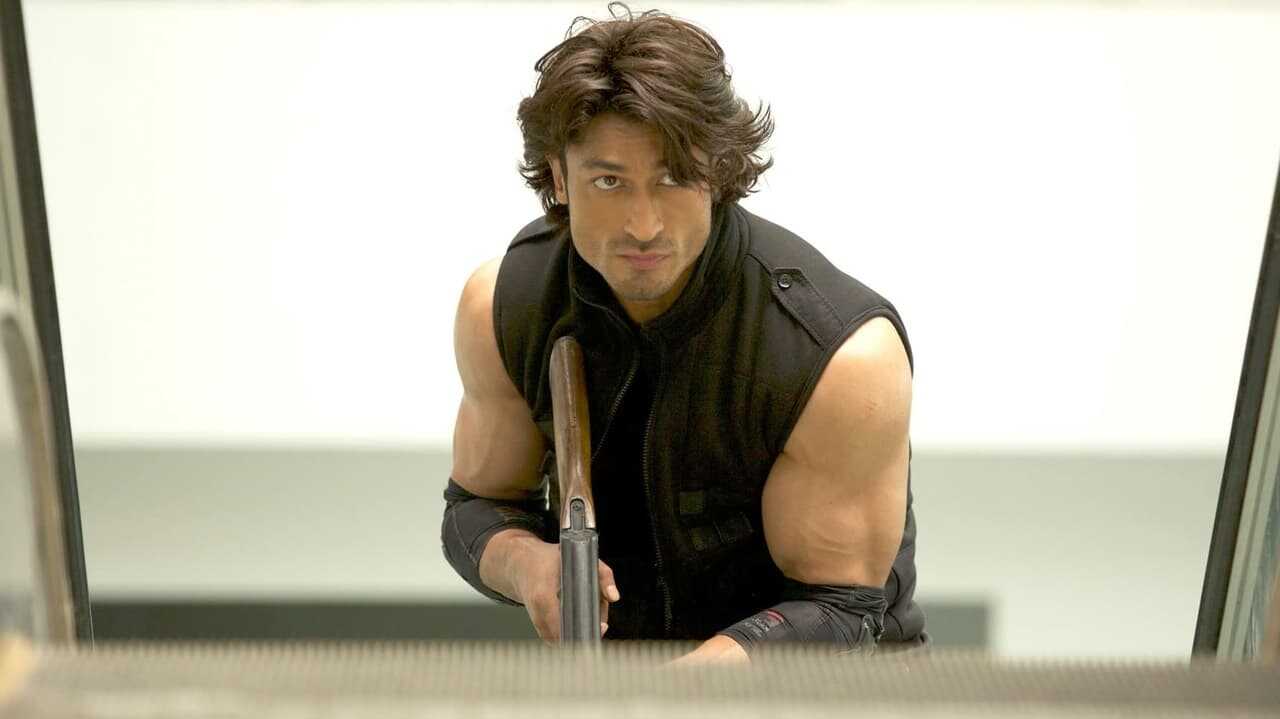 Commando 2 -  The Black Money Trail (2017) 0