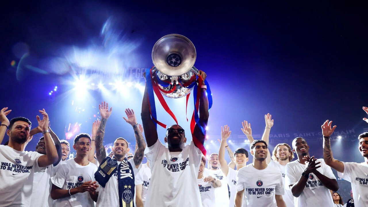 FR| Back 2 Back - Paris dans la légende - 2026 0