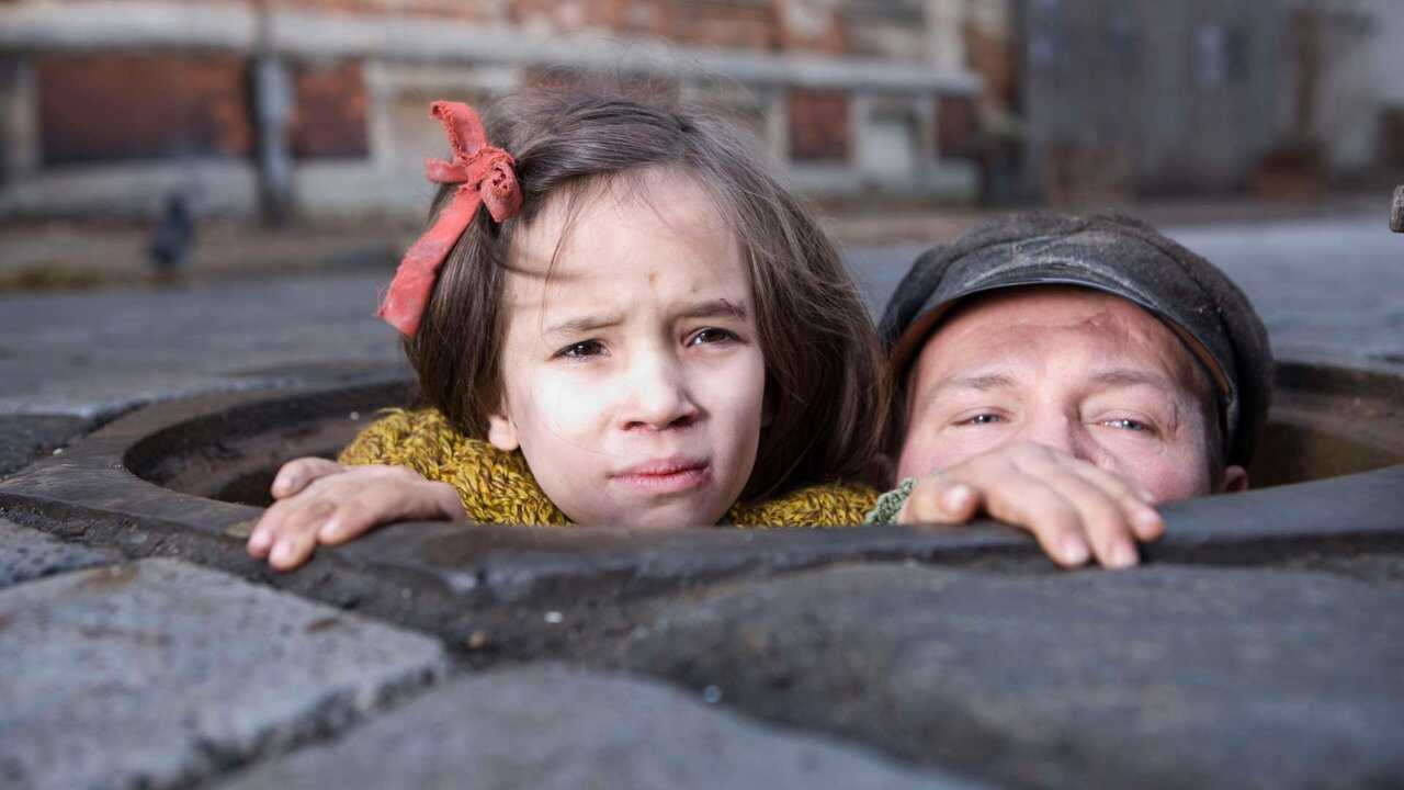 [TR] Karanlikta Kalanlar 0