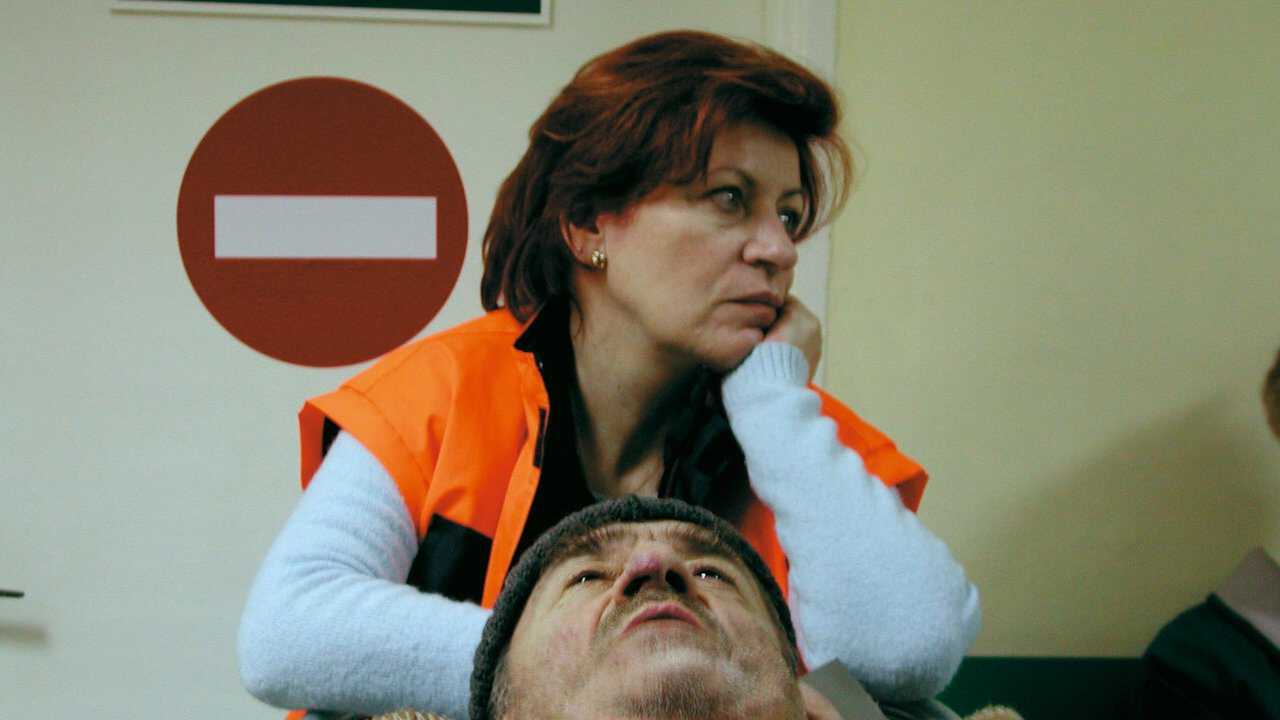 RO| Moartea domnului Lăzărescu - 2005 0