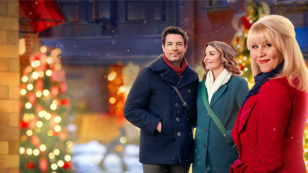 Ms. Christmas Comes to Town 0