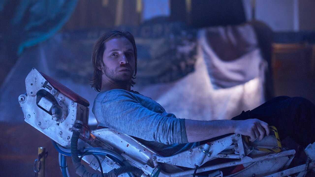 12  Monkeys_NL 1