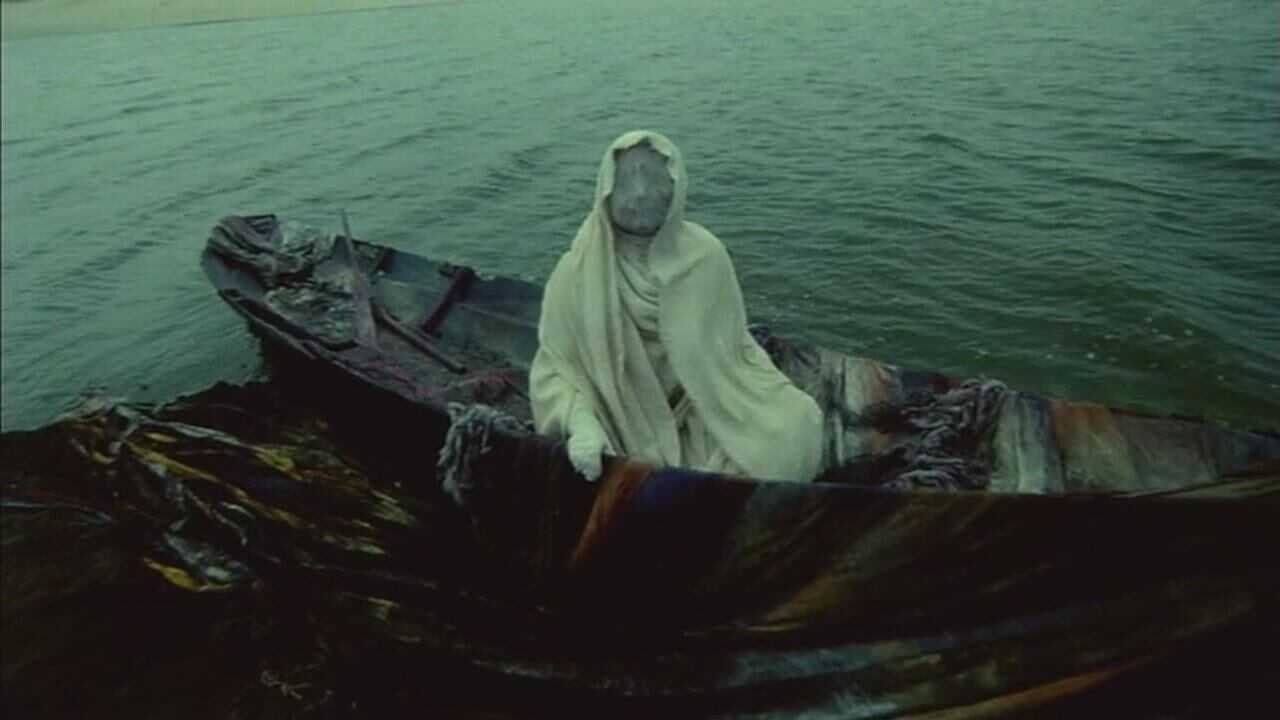 Na srebrnym globie (1989) 0