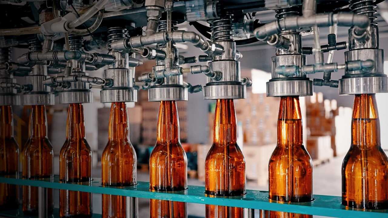 EN - How It's Made (2001) (CA) 2