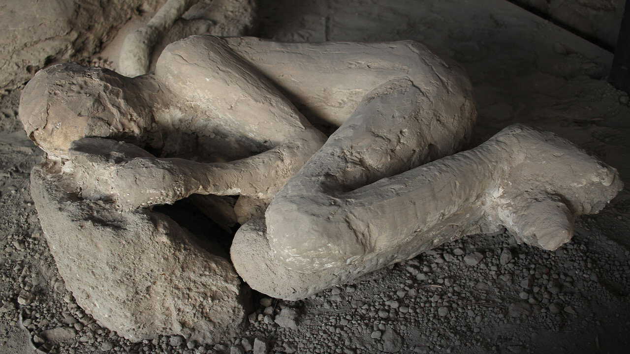 TR| Pompeii: Secrets of the Dead - 2019 0