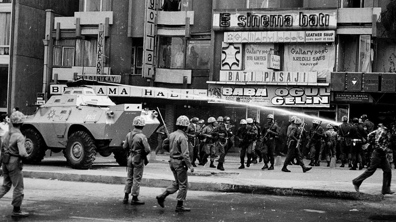 Days of Fire, Love and Anarchy 0