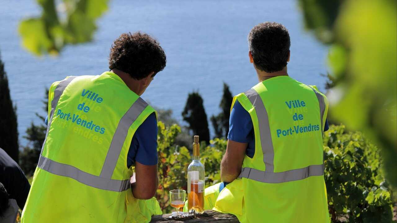 [FR] Les Municipaux (Ces héros) (2018) 0