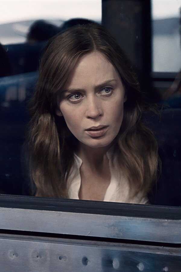 The Girl on the Train (2016) 0