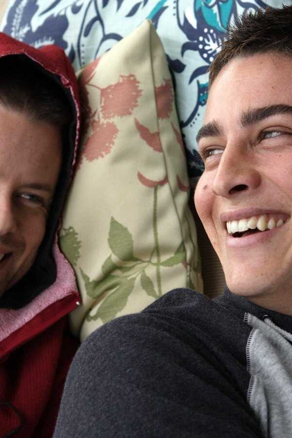 Shelter (2007) 0