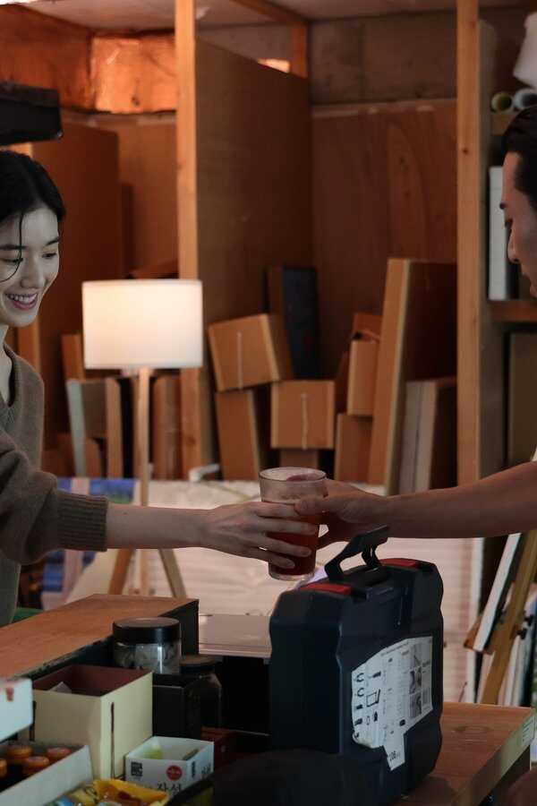 어쩌면 우린 헤어졌는지 모른다 (2023) 0