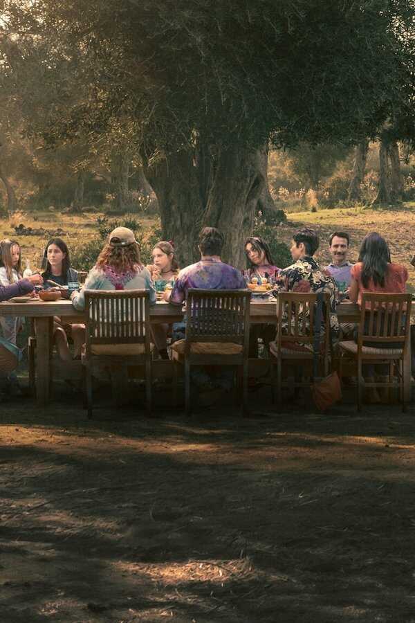 Familia (2023) 0