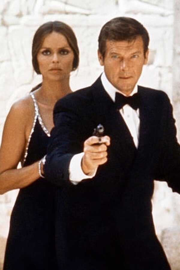 007 - Agente Irresistível (1977) 0
