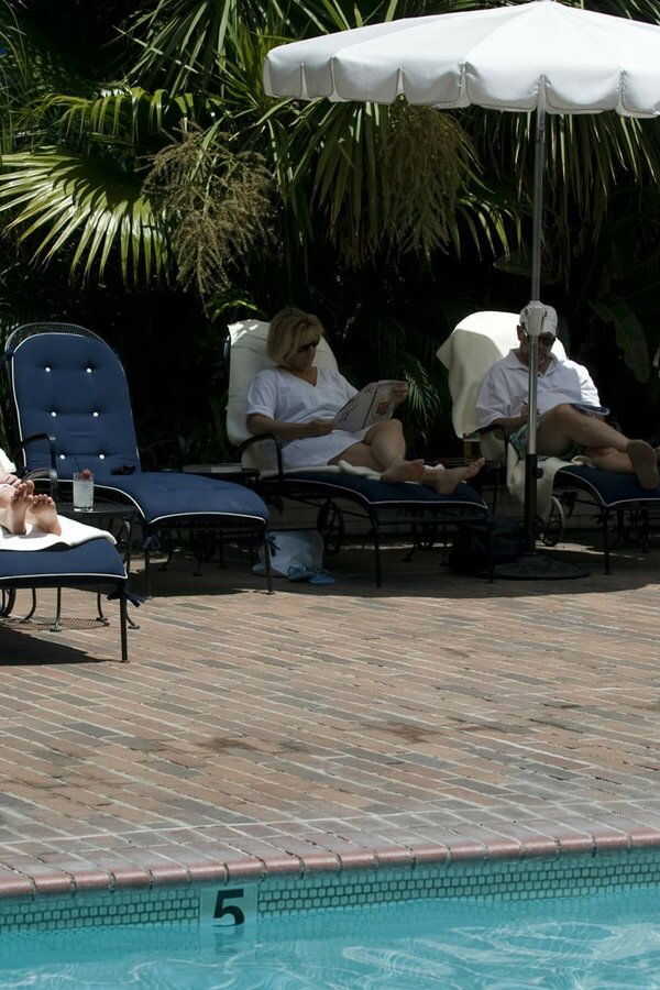 Somewhere (2010) 0