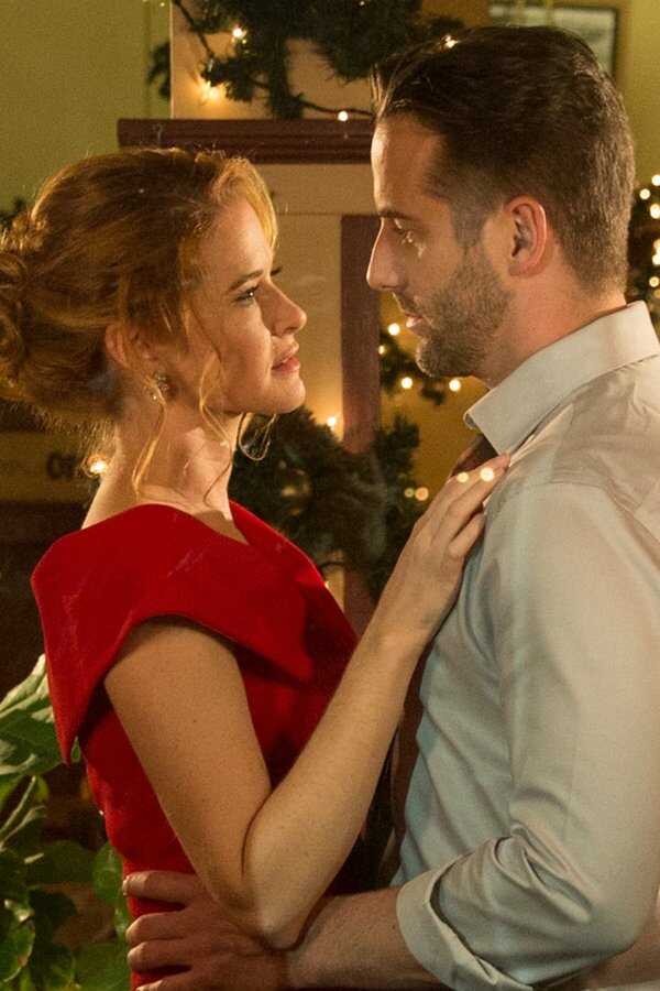 Christmas Pen Pals (2018) 0