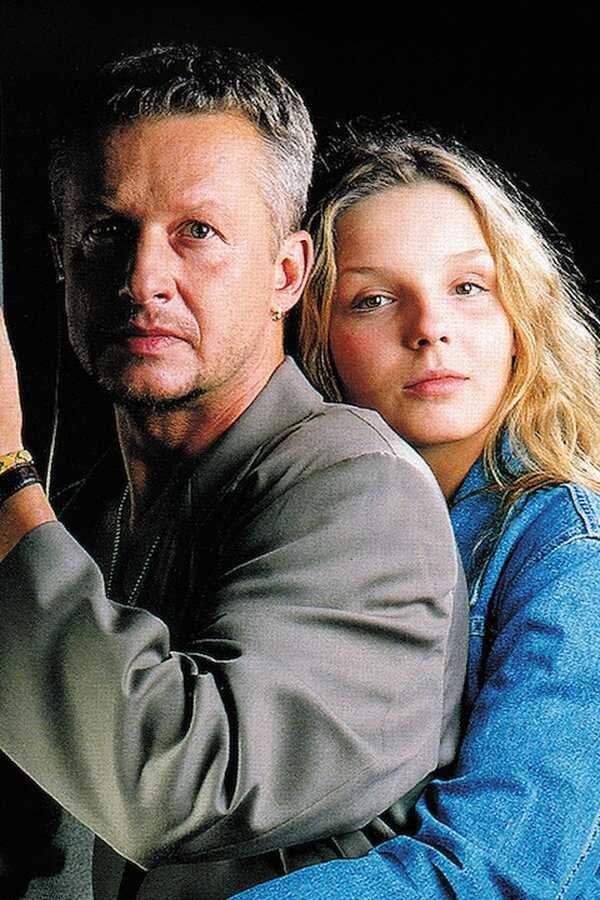 Sara (1997) 0