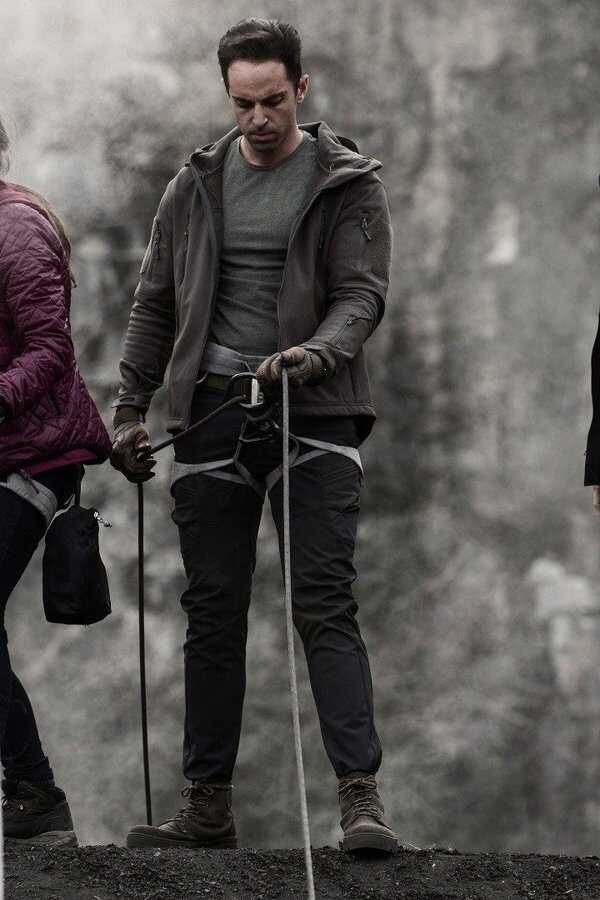 The Devil Below (2021) 0