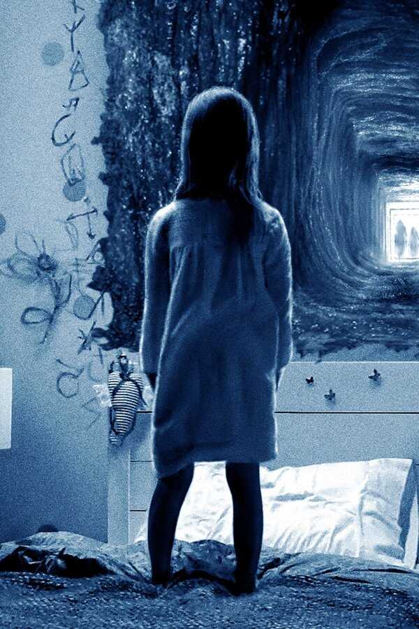 Paranormal Activity: Inny wymiar (2015) 0