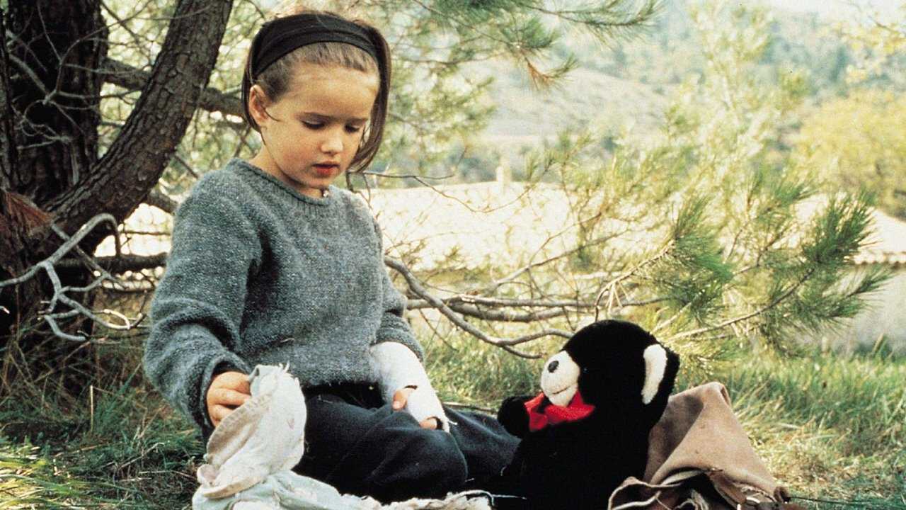 AR| Ponette - 1996 0
