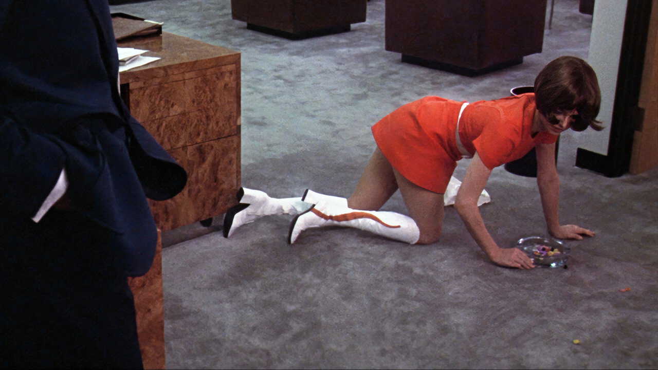 EN| The Naked Ape - 1973 0